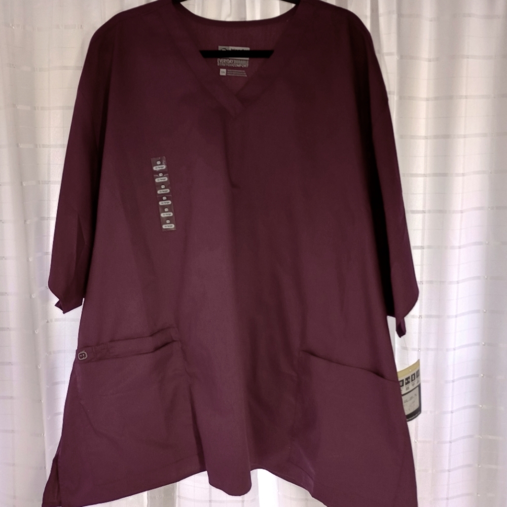 5 X RASPBERRY COLOR SCRUB TOP,Nwt